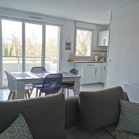 Apartment Beau T2 Bien Equipe Au Calme! !